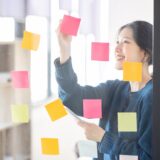 頭の中が整理できないのはなぜ?散らかった思考を整理するための4つのアイデア